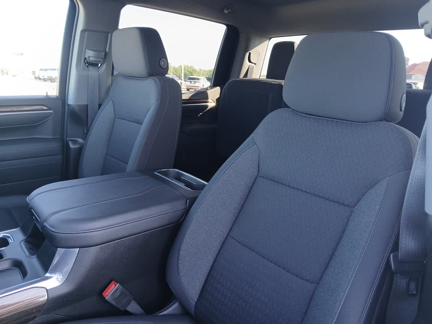 2026 Chevrolet Silverado 1500 4WD Crew Cab Standard Bed LT