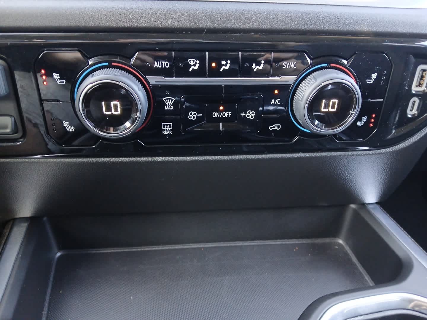 2026 Chevrolet Silverado 1500 4WD Crew Cab Standard Bed LT