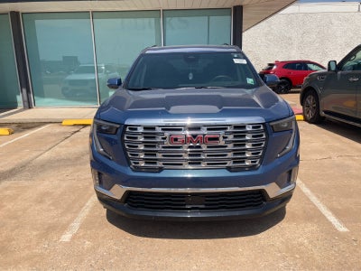 2026 GMC Acadia Denali AWD