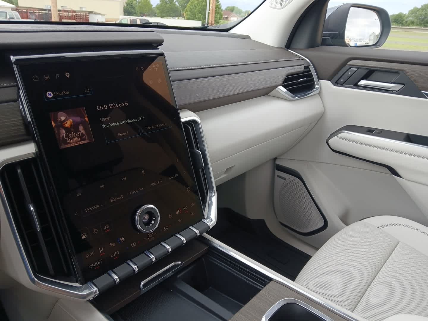 2026 GMC Acadia Denali AWD