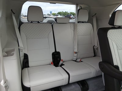 2026 GMC Acadia Denali AWD