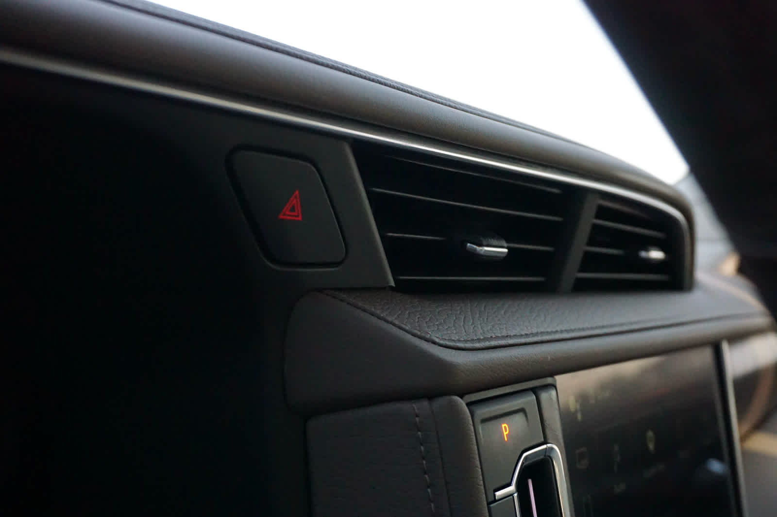 2024 GMC Yukon 4WD Denali