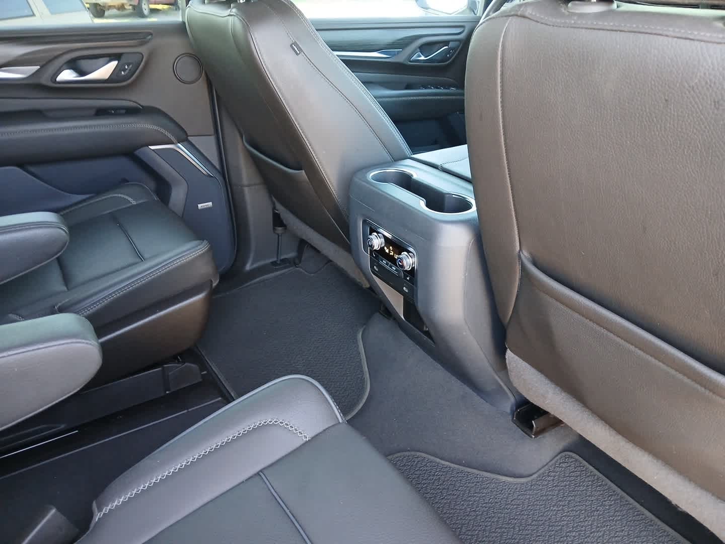 2022 GMC Yukon 4WD Denali