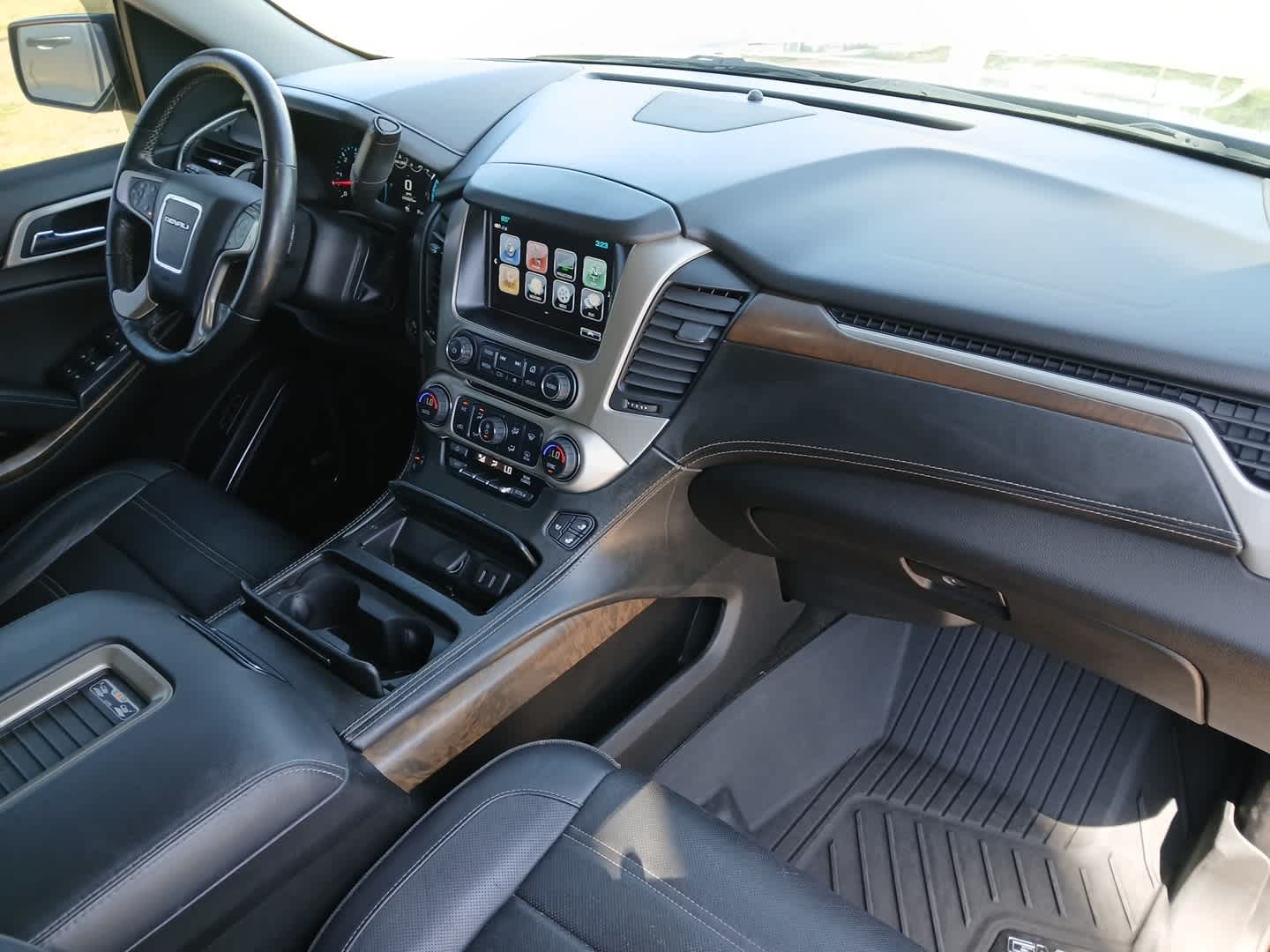 2018 GMC Yukon XL Denali