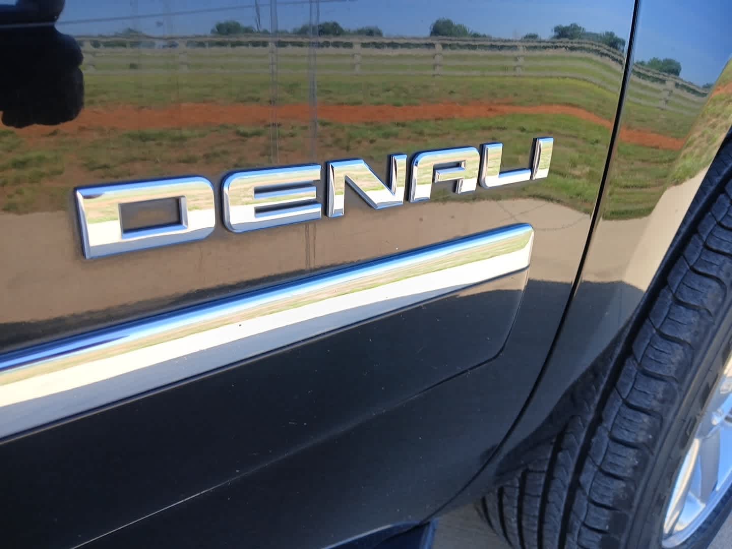 2010 GMC Yukon XL 1500 Denali