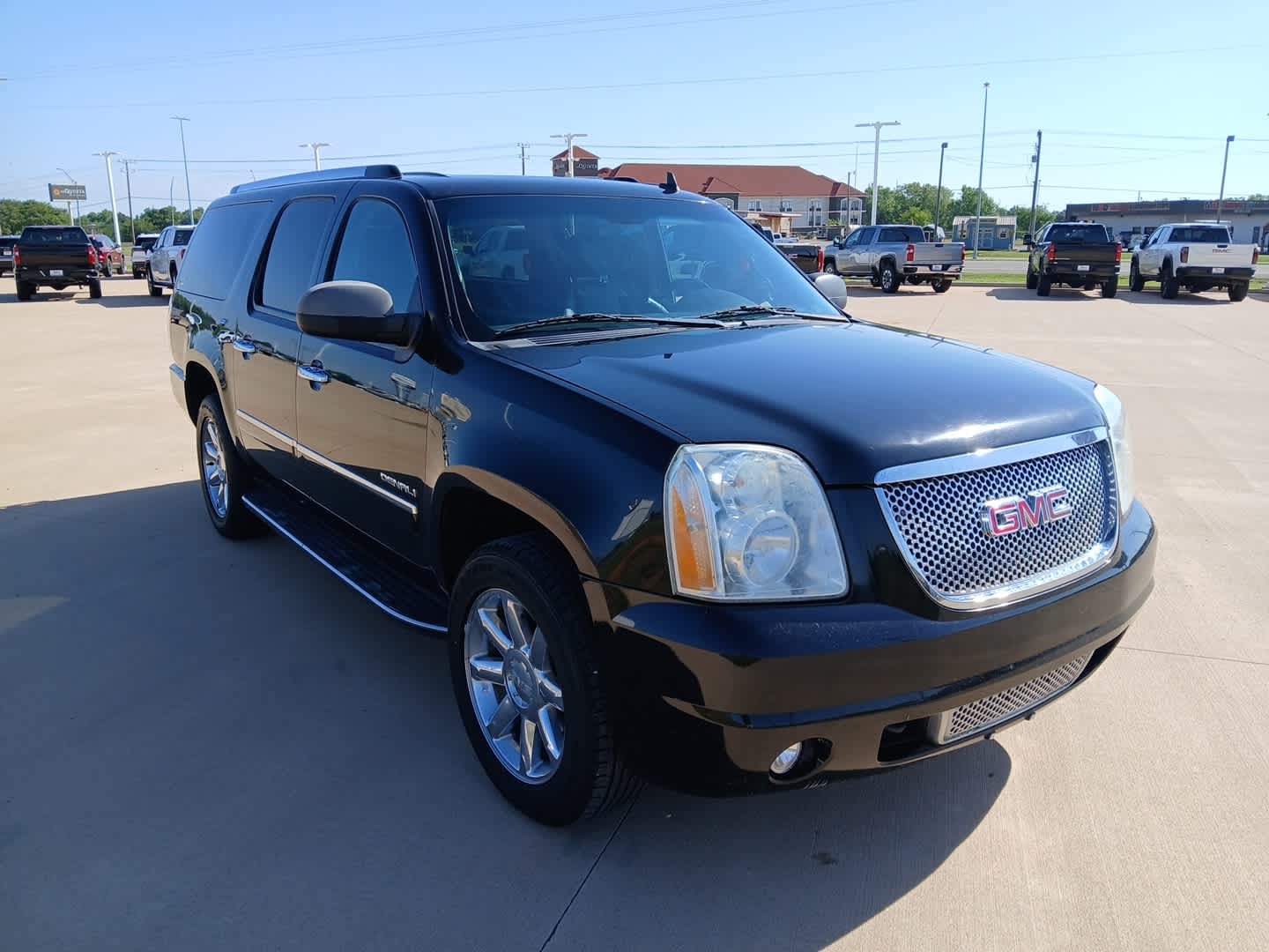 2010 GMC Yukon XL 1500 Denali