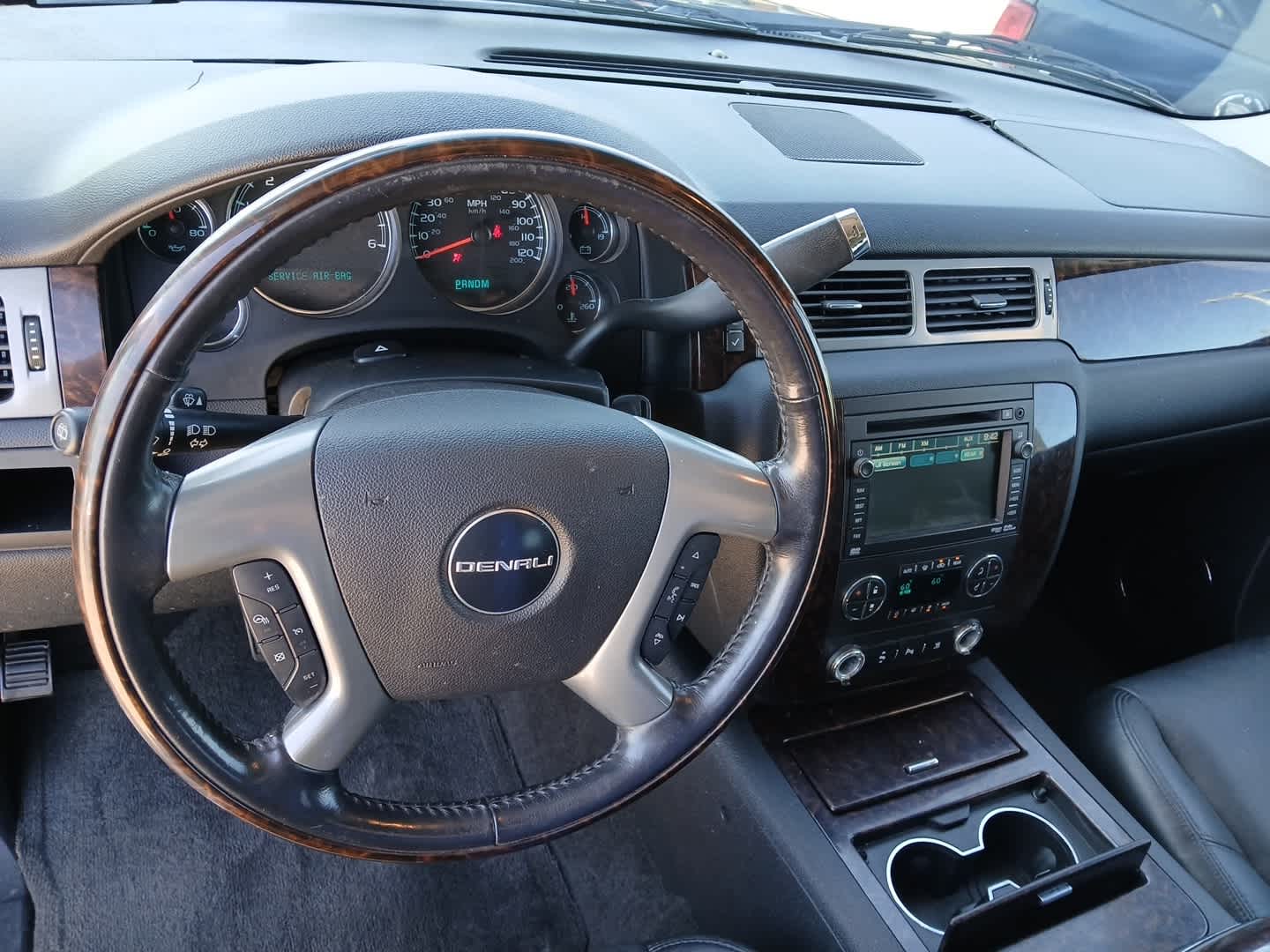 2010 GMC Yukon XL 1500 Denali