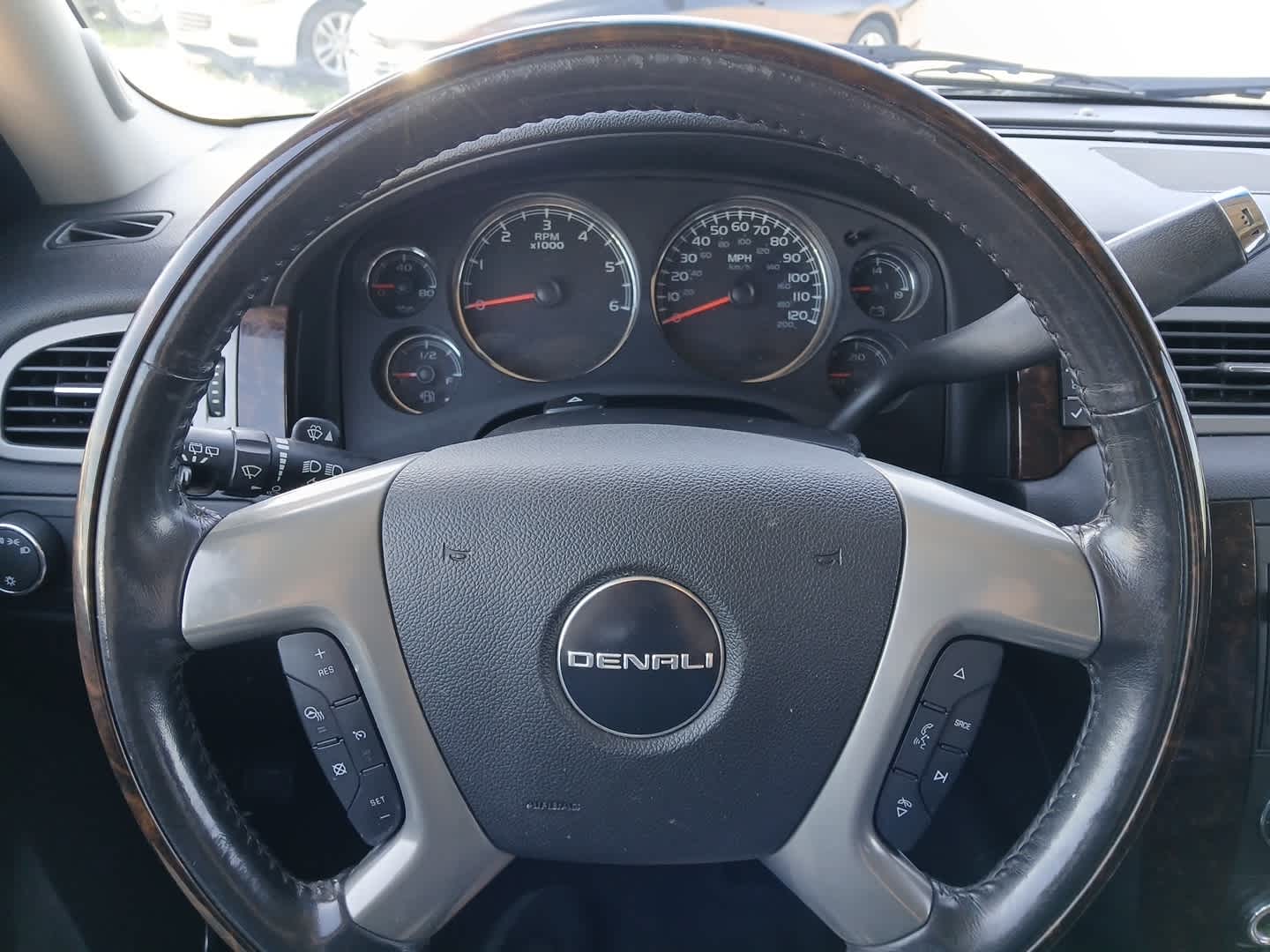 2010 GMC Yukon XL 1500 Denali
