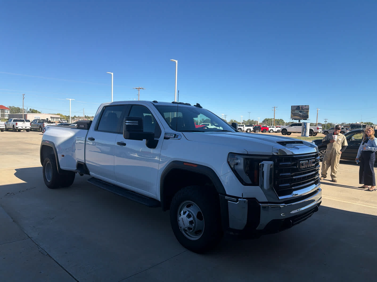 2024 GMC Sierra 3500HD 4WD Crew Cab Long Bed Pro