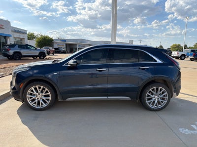2022 Cadillac XT4 AWD Premium Luxury