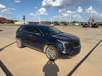 2022 Cadillac XT4 AWD Premium Luxury