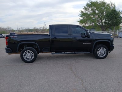 2024 Chevrolet Silverado 2500HD 4WD Crew Cab Standard Bed Custom