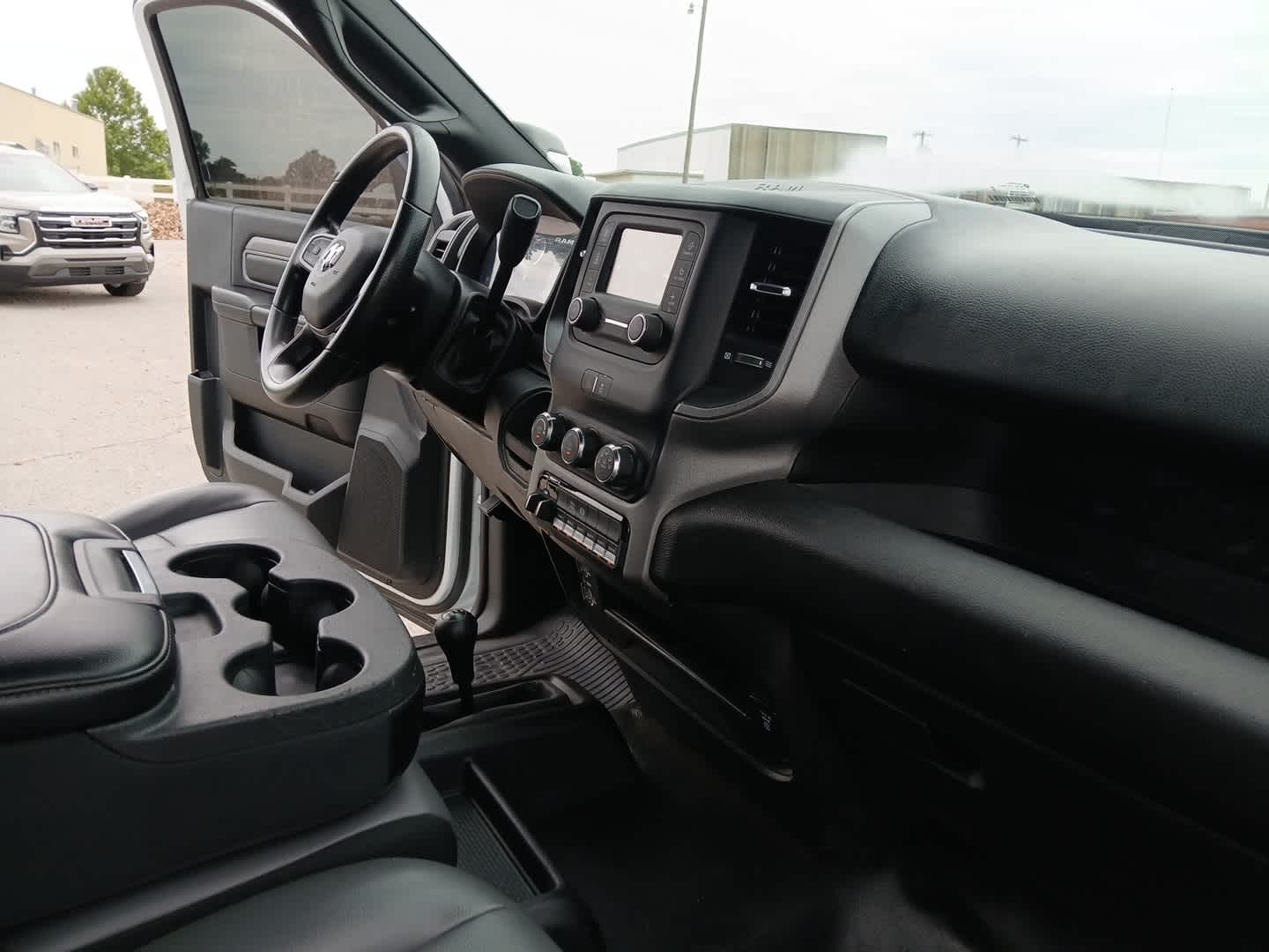 2024 RAM 3500 Tradesman Regular Cab 4x4 8' Box
