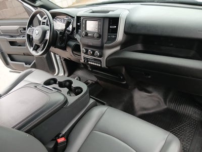 2024 RAM 3500 Tradesman Regular Cab 4x4 8' Box