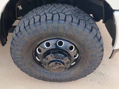 2025 RAM 3500 Big Horn Crew Cab 4x4 8' Box