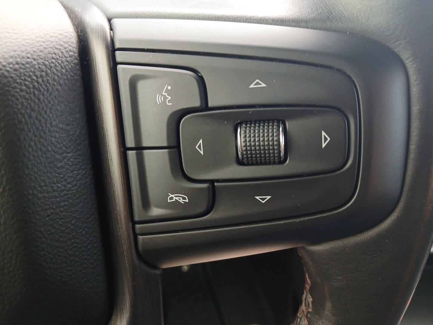 2024 GMC Sierra 1500 4WD Crew Cab Short Box AT4X