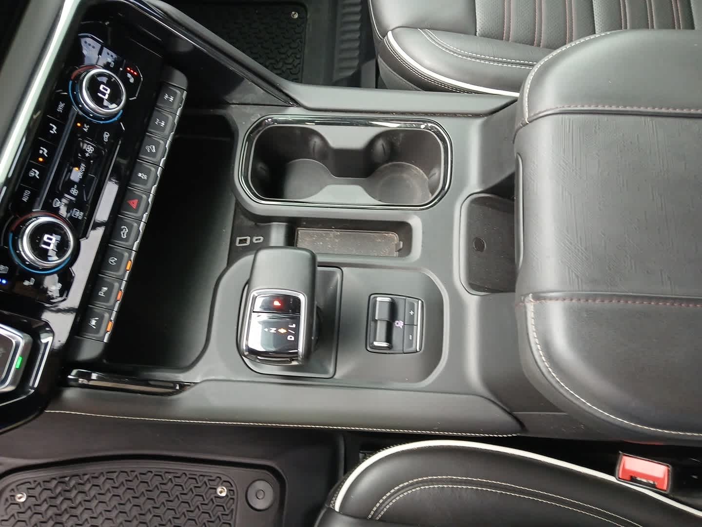 2024 GMC Sierra 1500 4WD Crew Cab Short Box AT4X