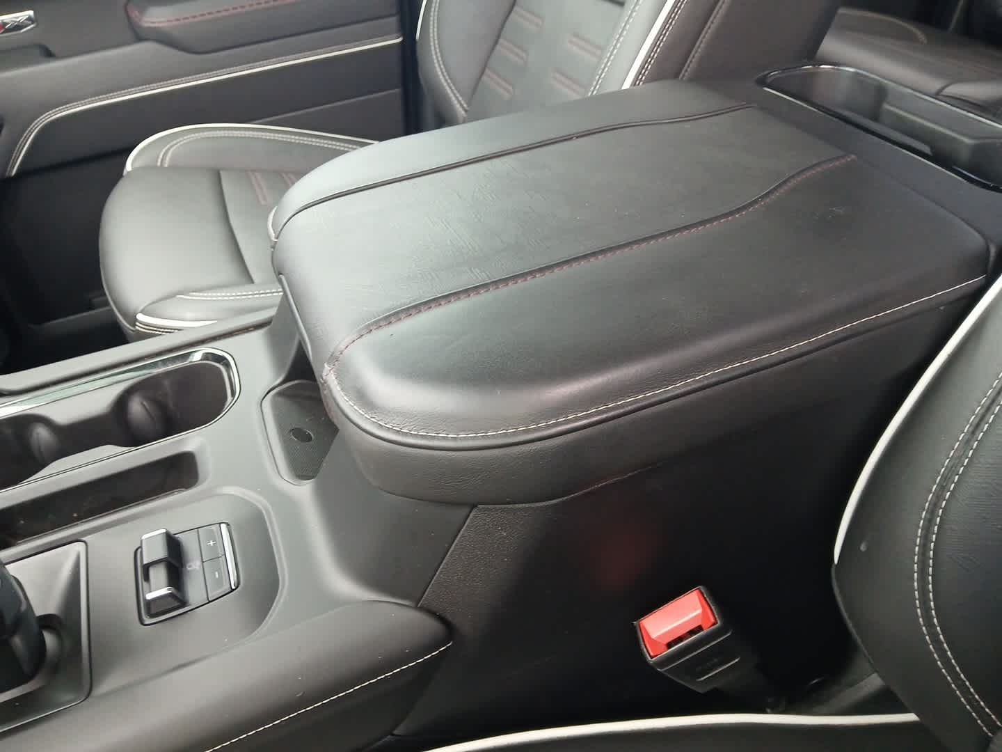 2024 GMC Sierra 1500 4WD Crew Cab Short Box AT4X