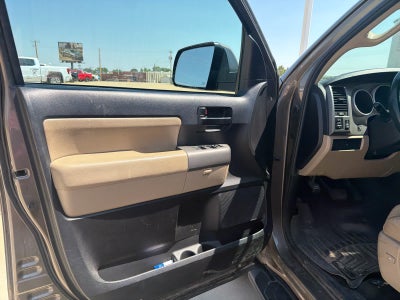 2017 Toyota Sequoia SR5