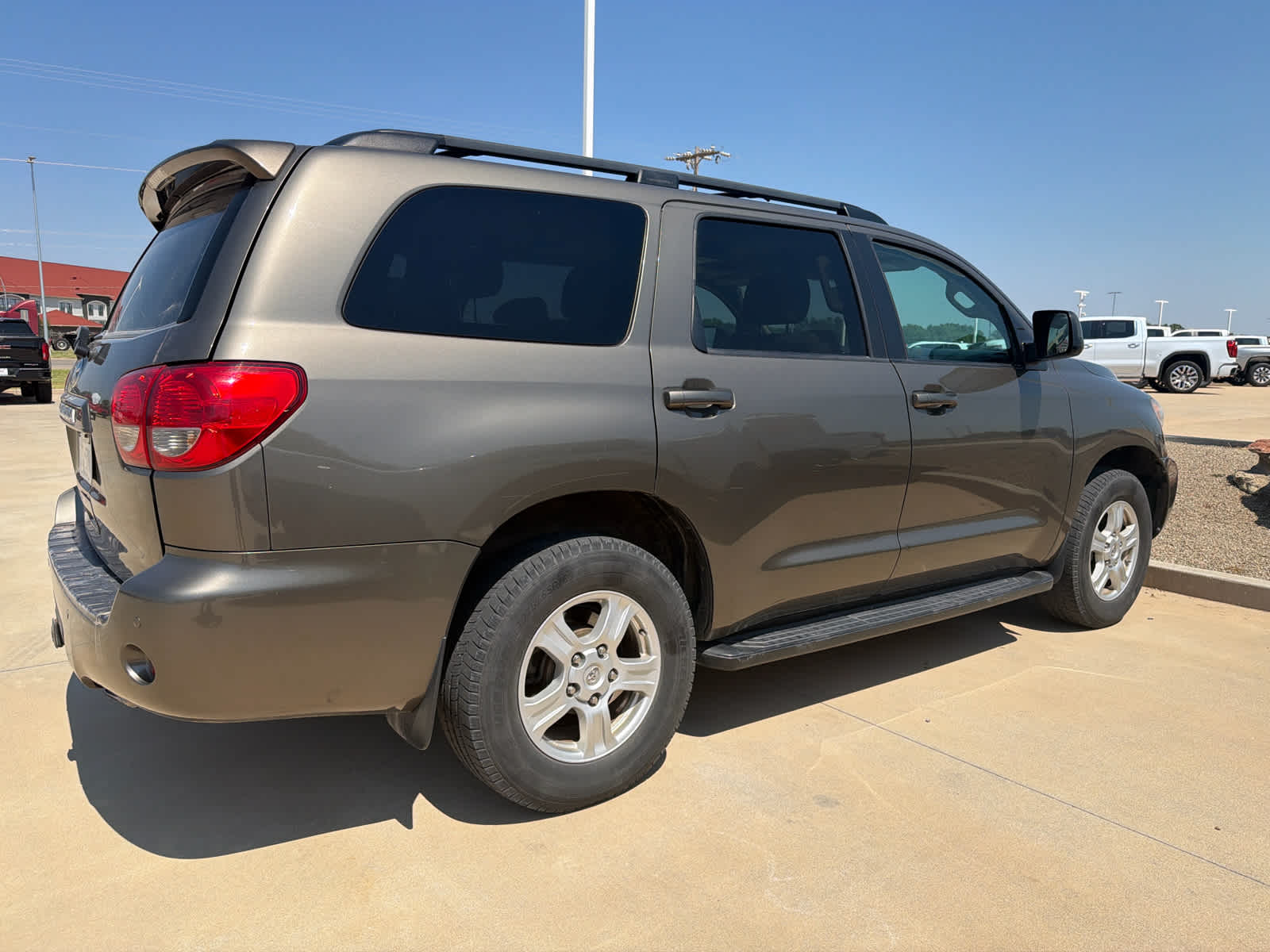 2017 Toyota Sequoia SR5