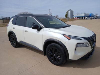 2023 Nissan Rogue SV FWD