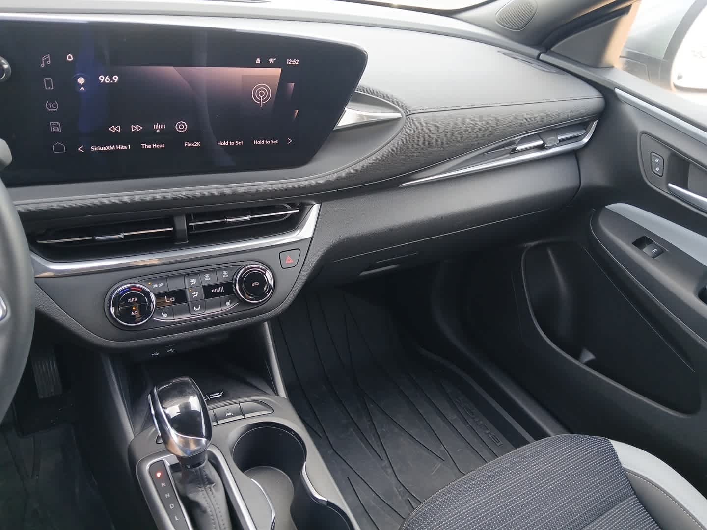 2024 Buick Envista Preferred FWD