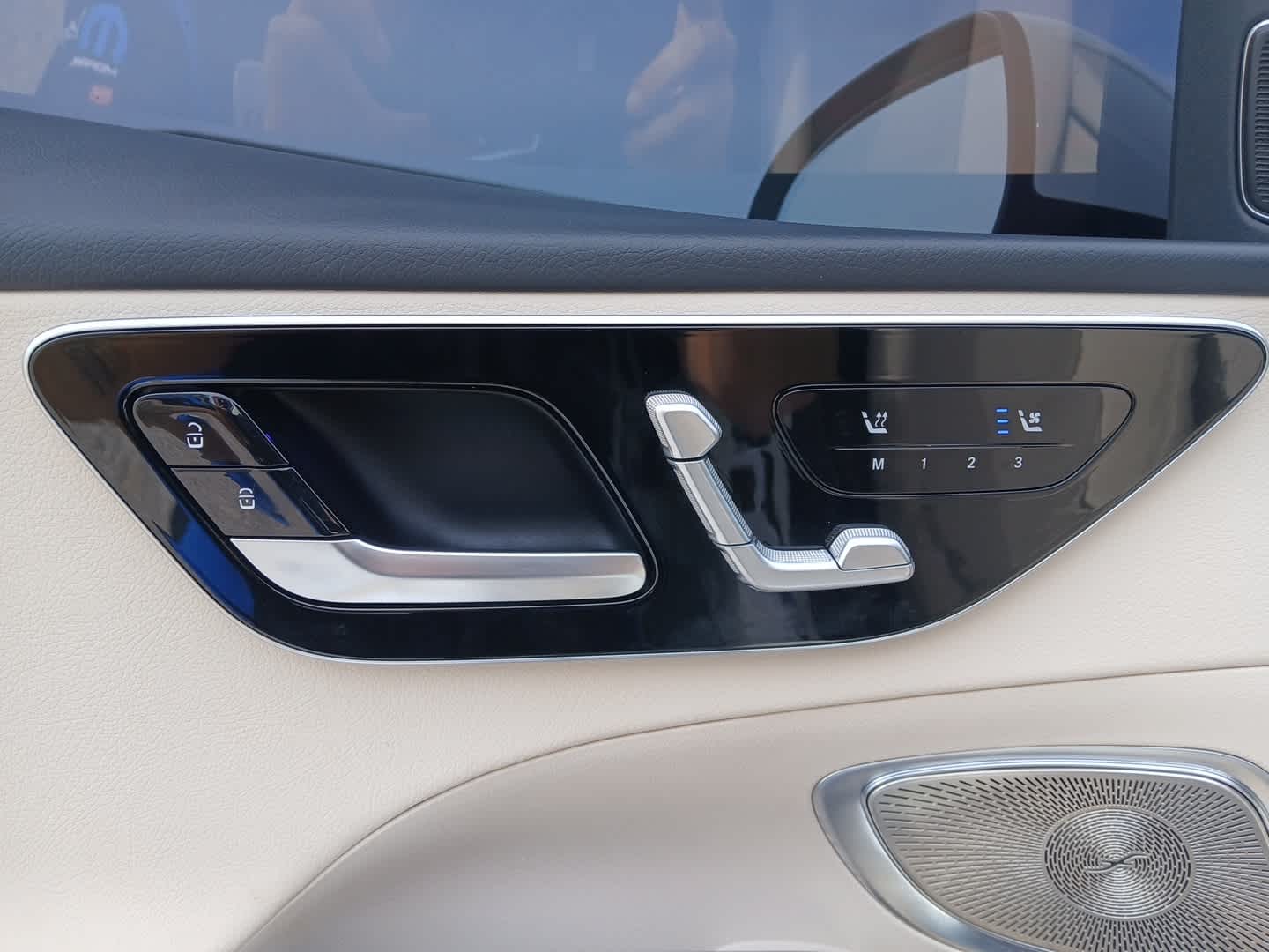 2025 Mercedes-Benz C 300 C 300
