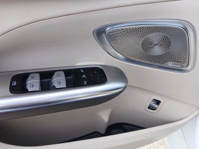2025 Mercedes-Benz C 300 C 300