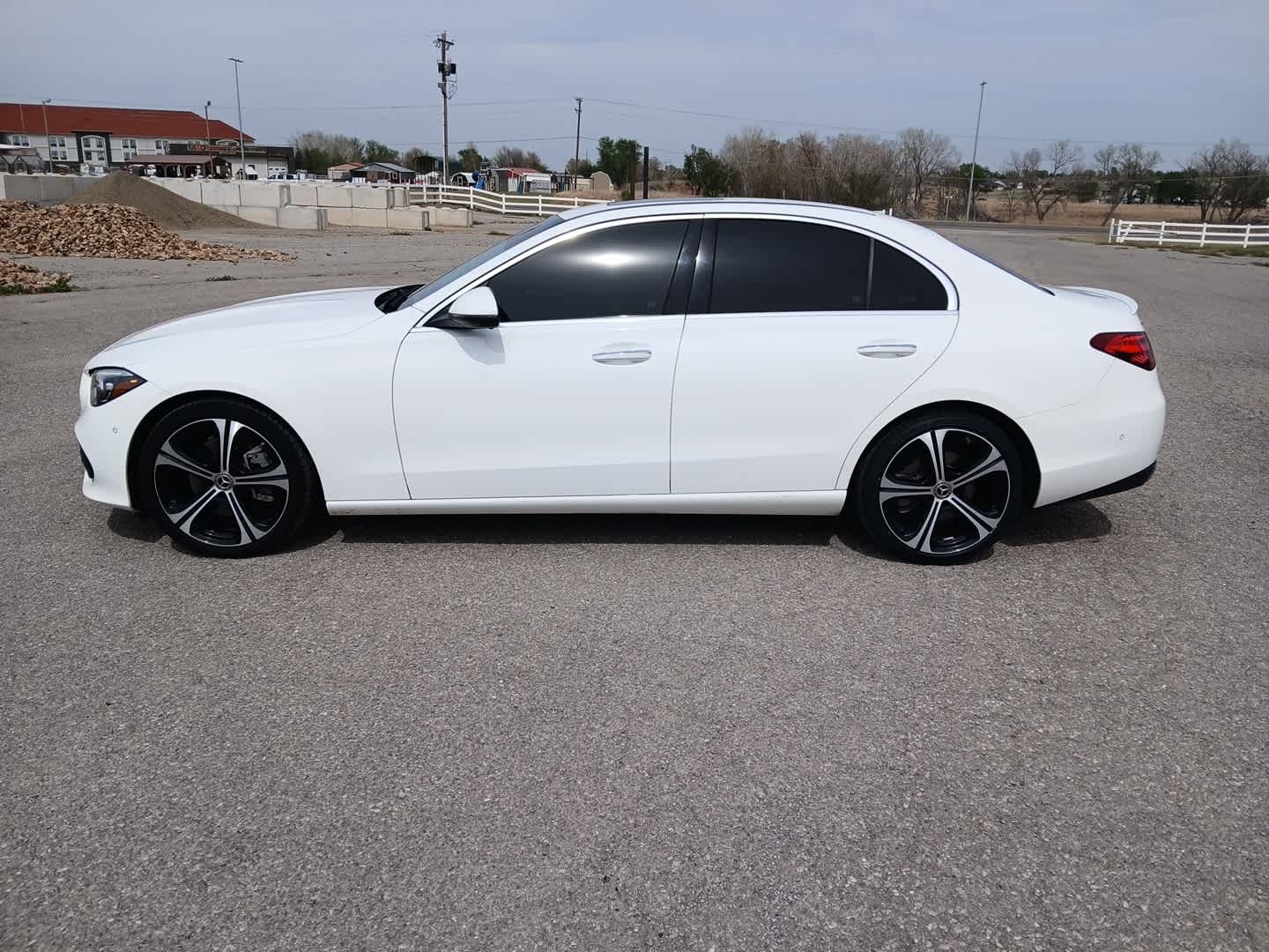 2025 Mercedes-Benz C 300 C 300