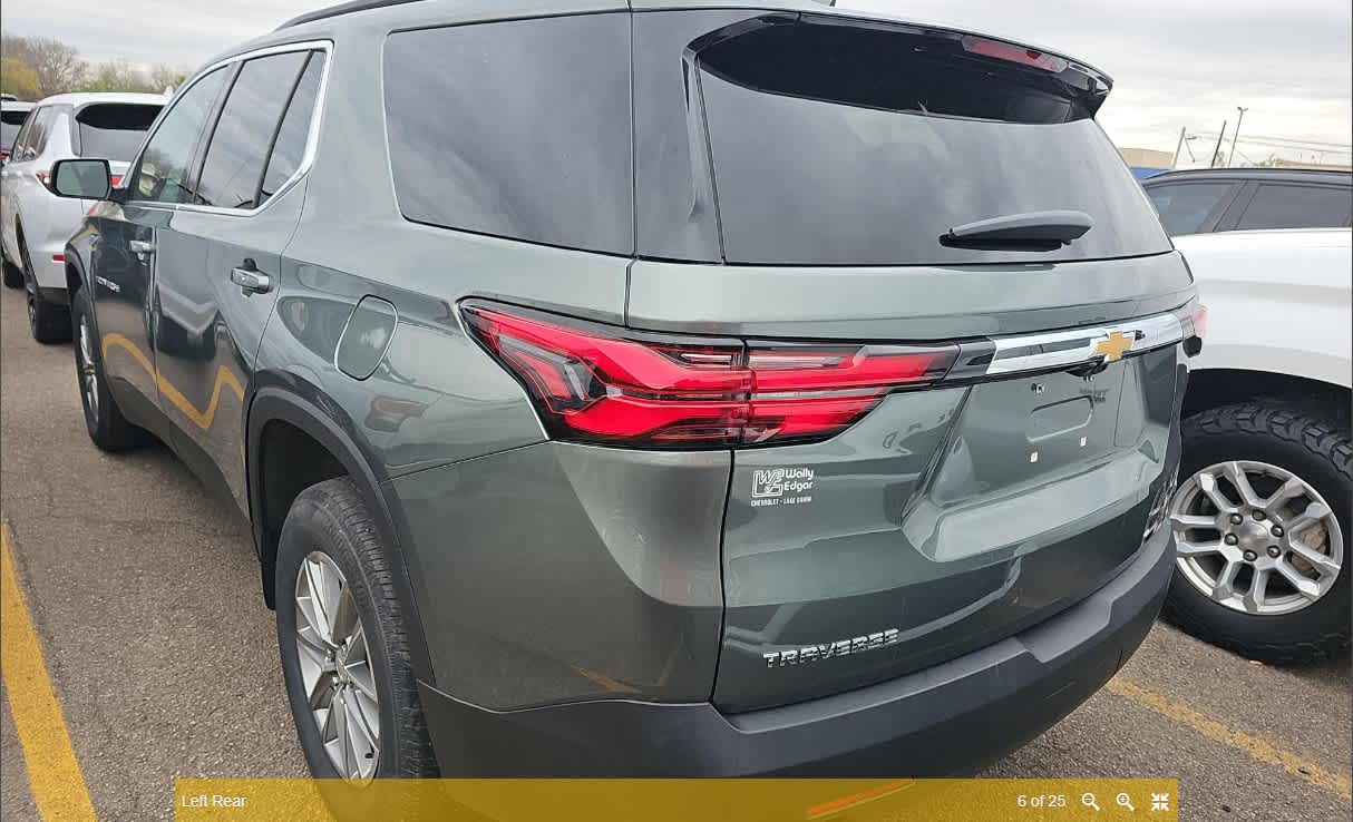 2023 Chevrolet Traverse LT Cloth