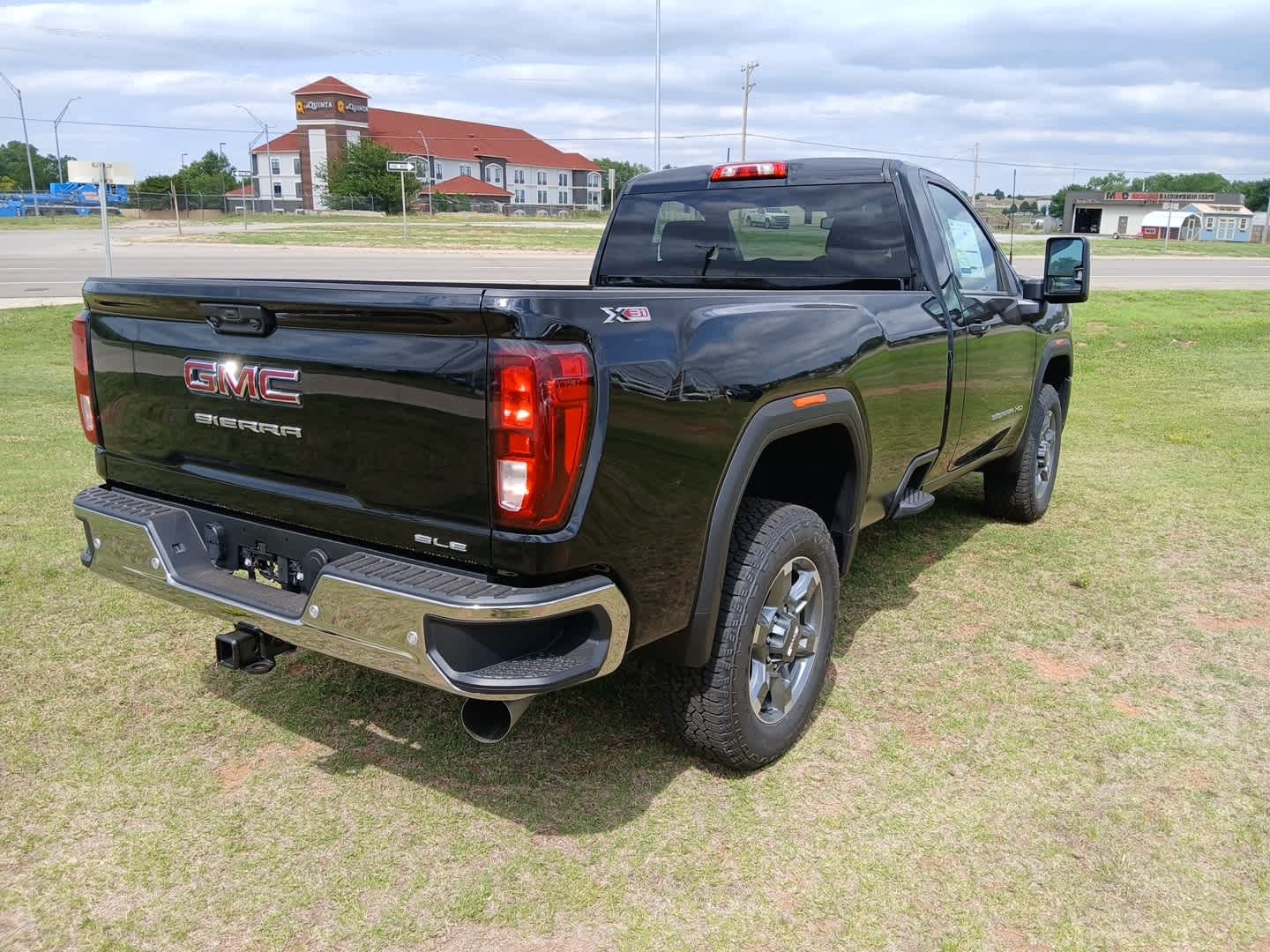 2026 GMC Sierra 3500HD SLE