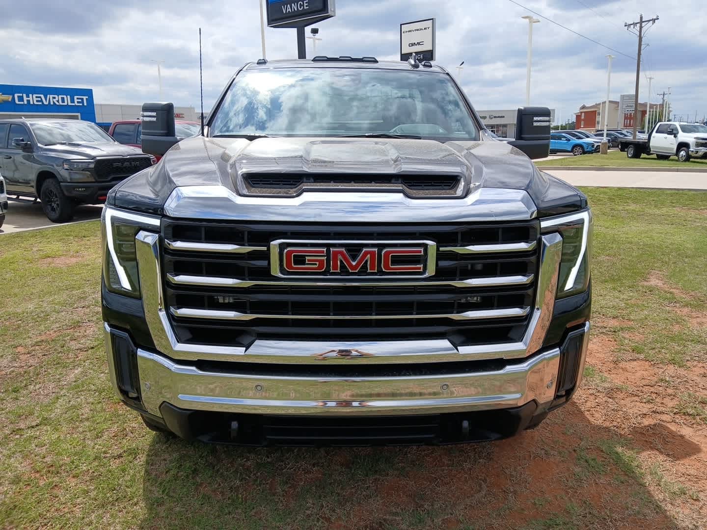 2026 GMC Sierra 3500HD SLE