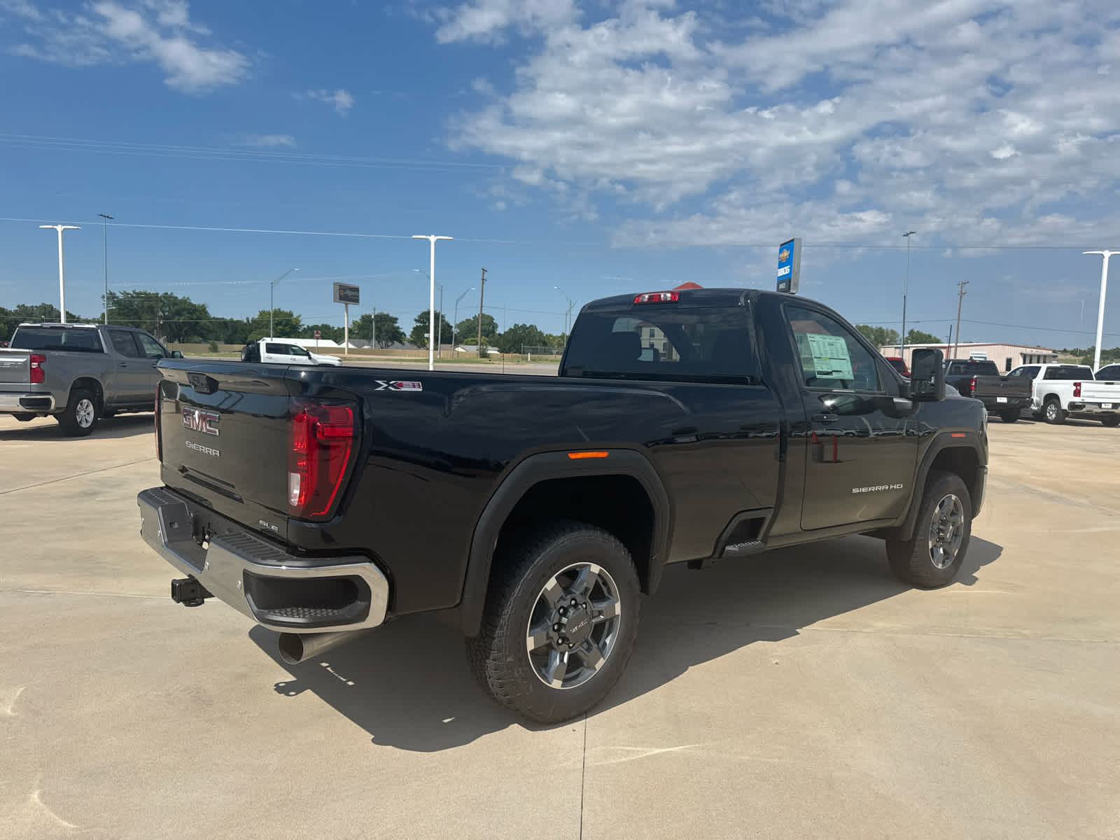 2026 GMC Sierra 3500HD SLE