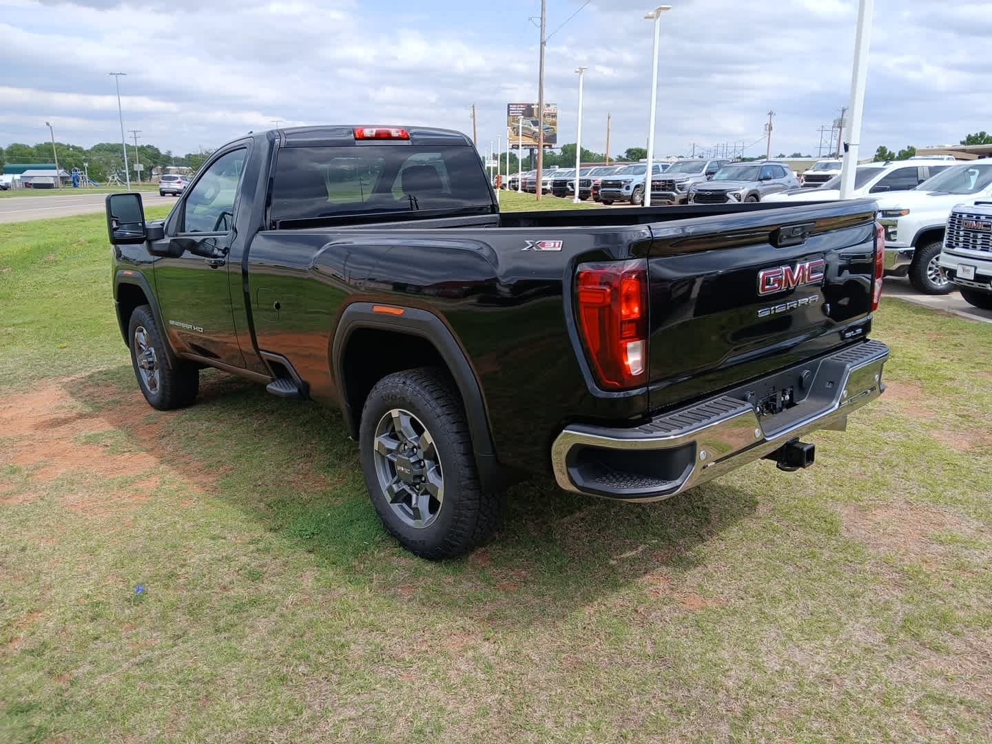 2026 GMC Sierra 3500HD SLE