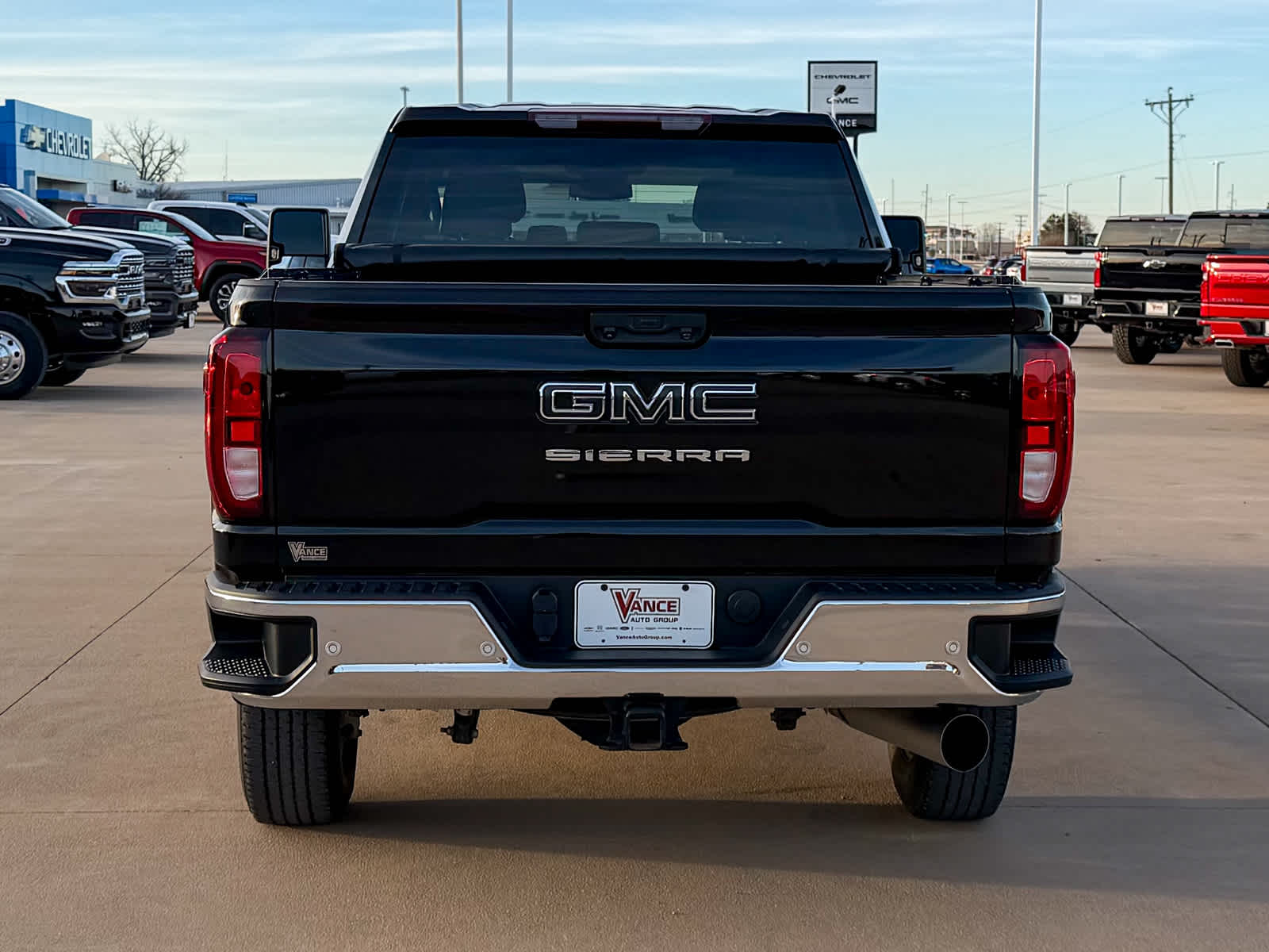 2024 GMC Sierra 2500HD Pro