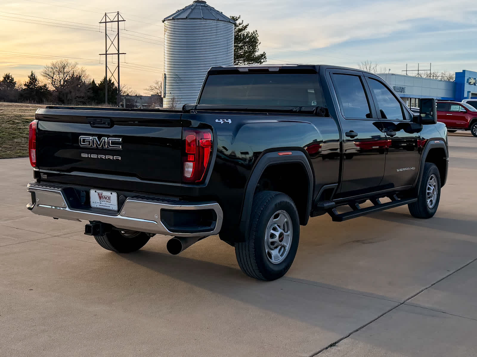 2024 GMC Sierra 2500HD Pro