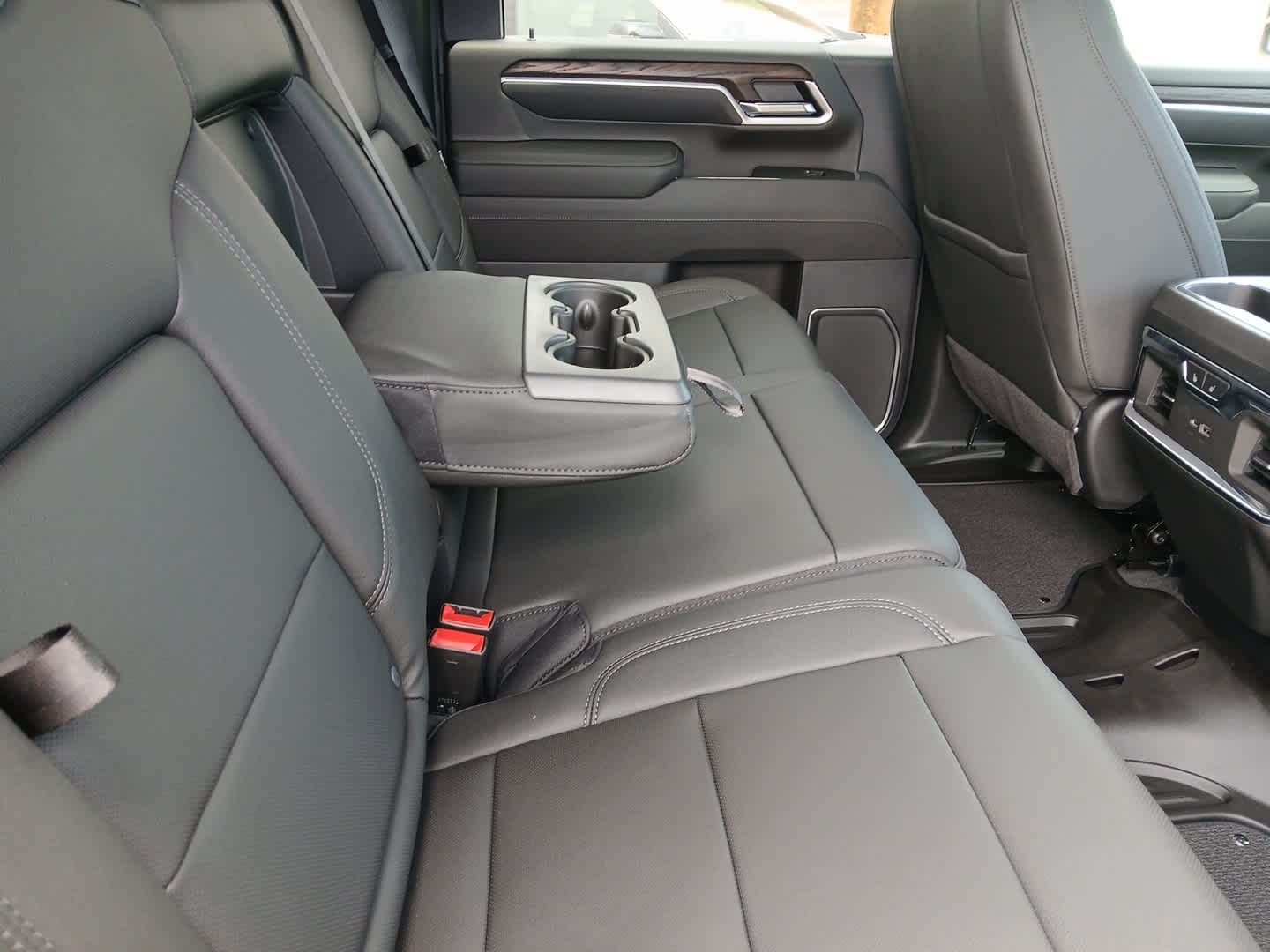 2026 GMC Sierra 2500HD SLT