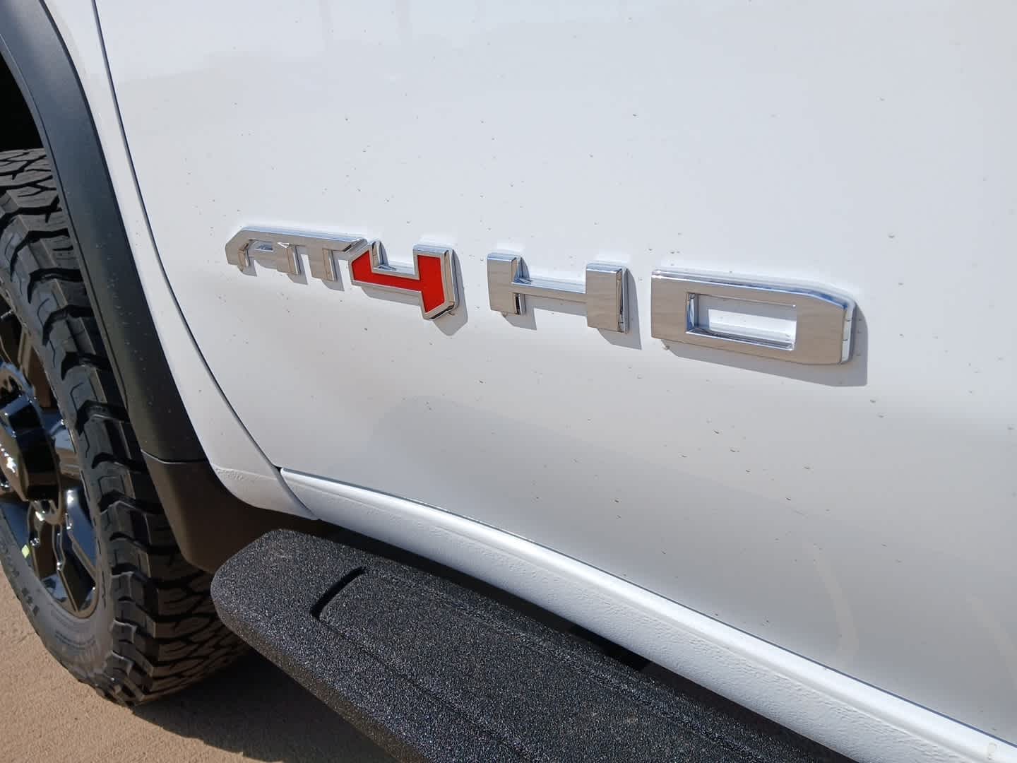 2026 GMC Sierra 2500HD AT4
