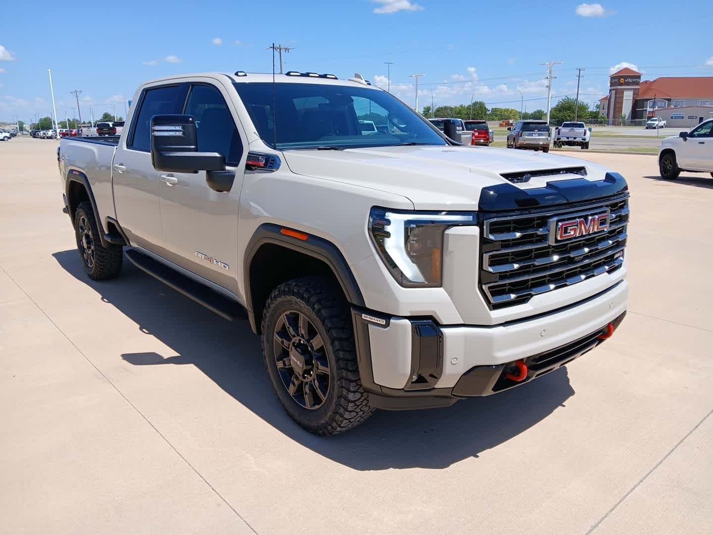 2026 GMC Sierra 2500HD AT4