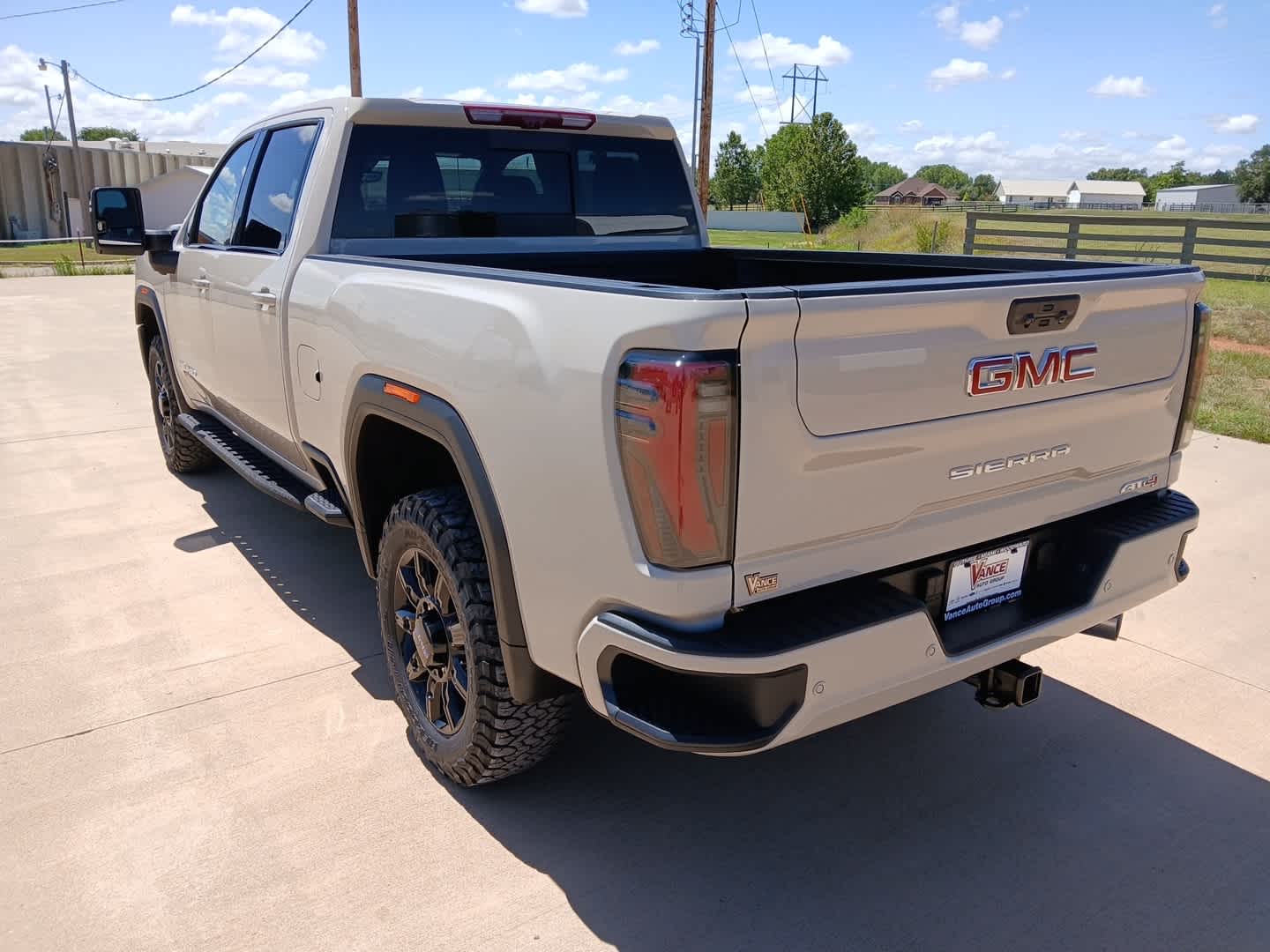 2026 GMC Sierra 2500HD AT4