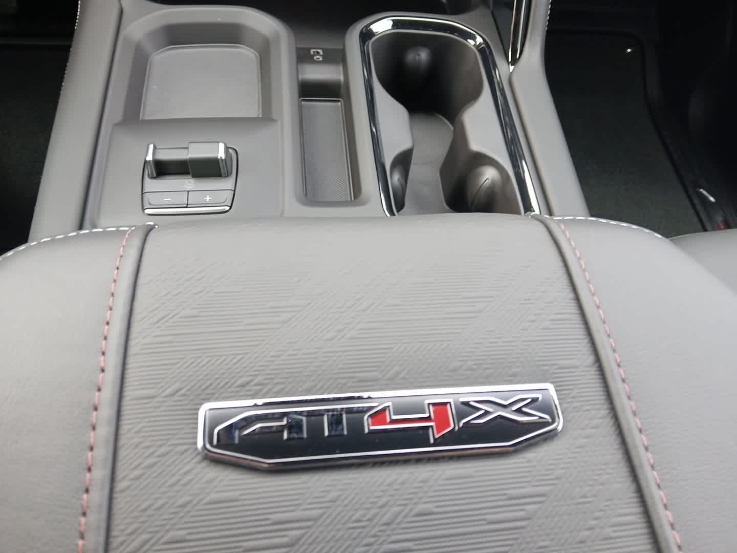 2026 GMC Sierra 2500HD AT4X