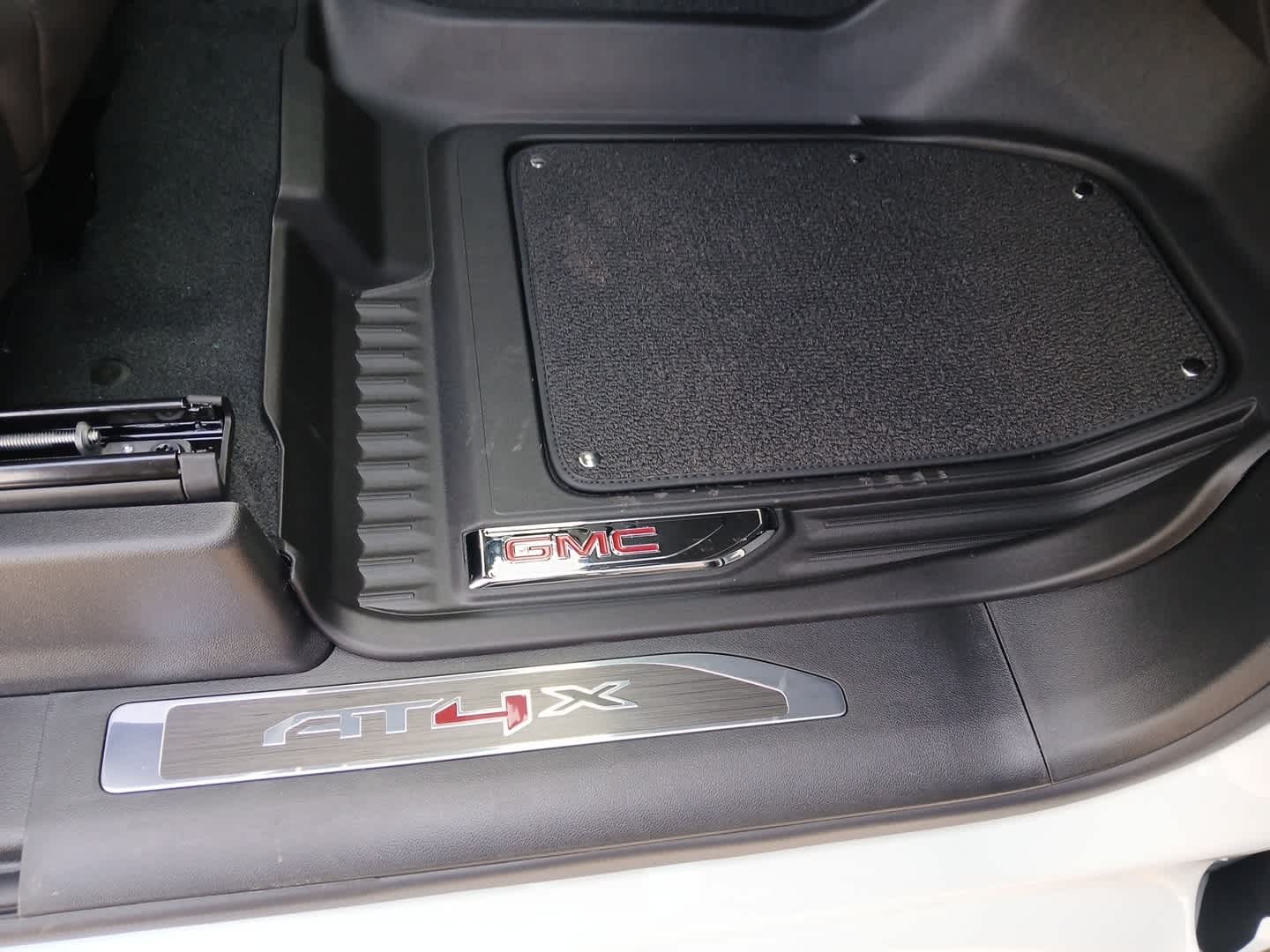 2026 GMC Sierra 2500HD AT4X