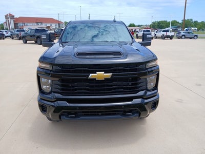 2026 Chevrolet Silverado 2500HD Custom