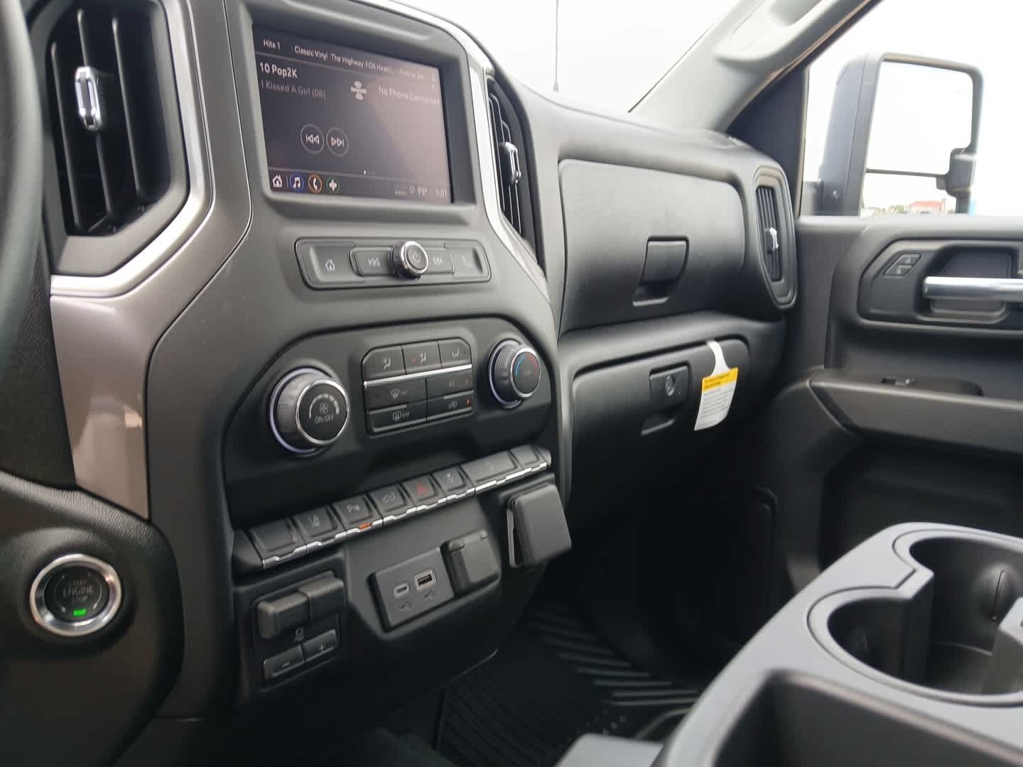 2026 Chevrolet Silverado 2500HD Custom