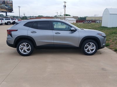 2026 Chevrolet Trax LS