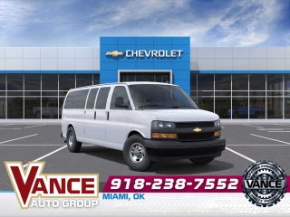2025 Chevrolet Express Passenger 1LS