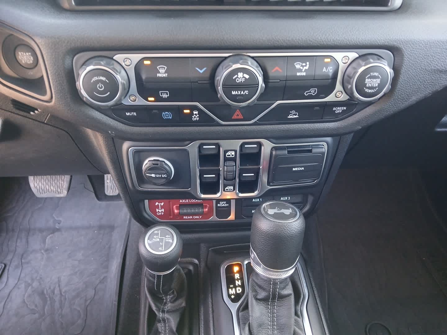 2025 Jeep Wrangler 4xe Willys