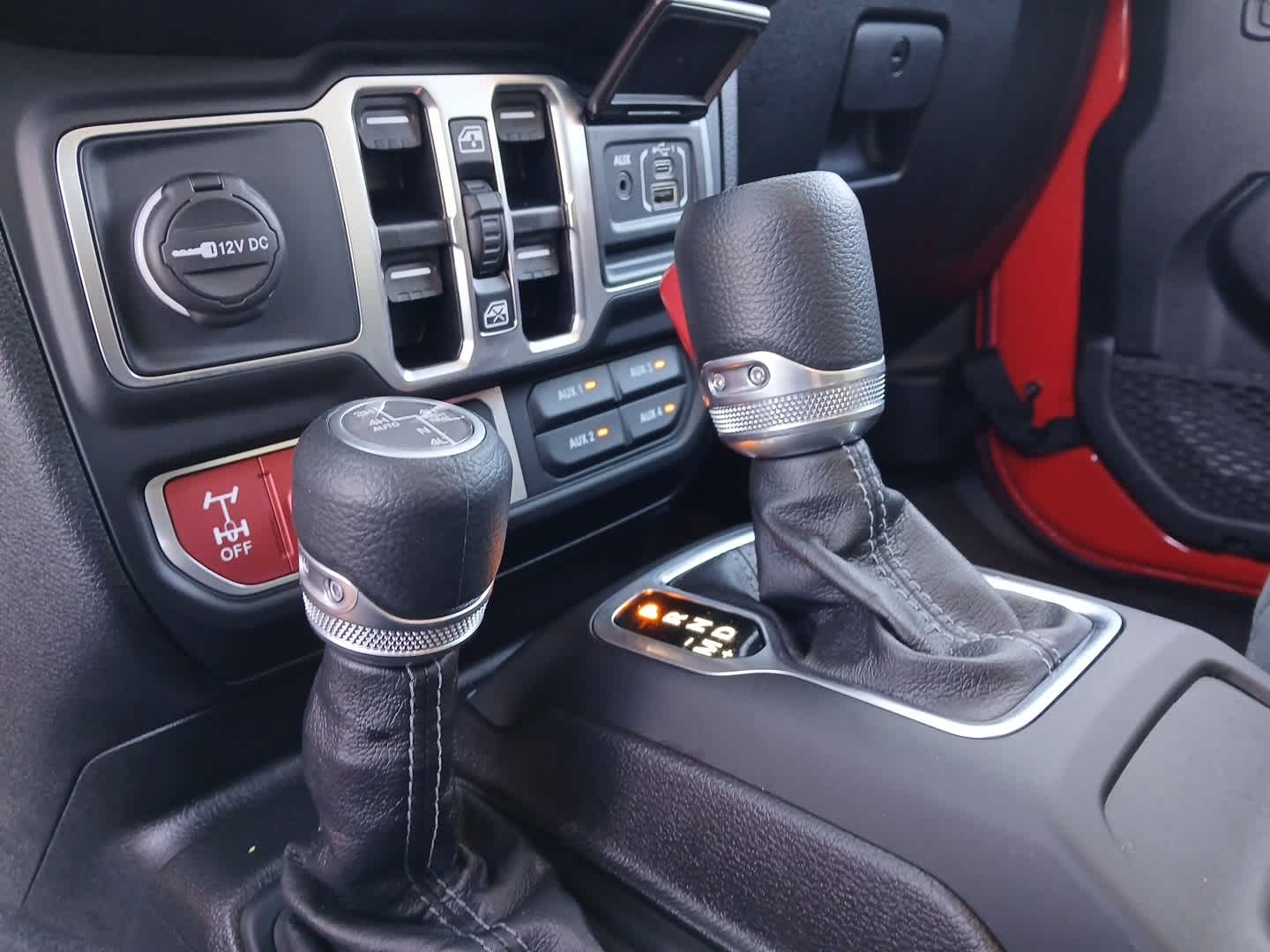 2025 Jeep Wrangler 4xe Willys