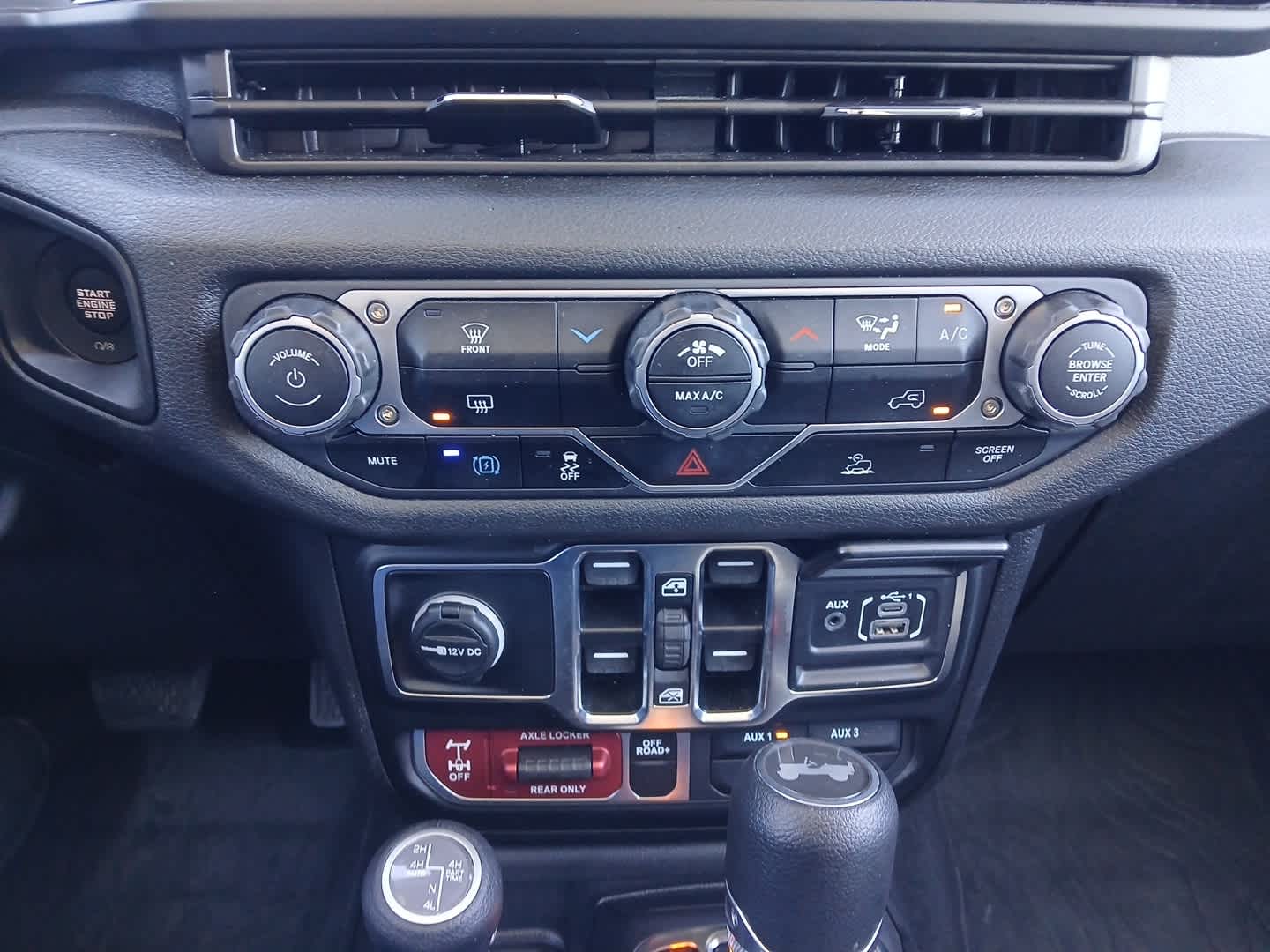 2025 Jeep Wrangler 4xe Willys