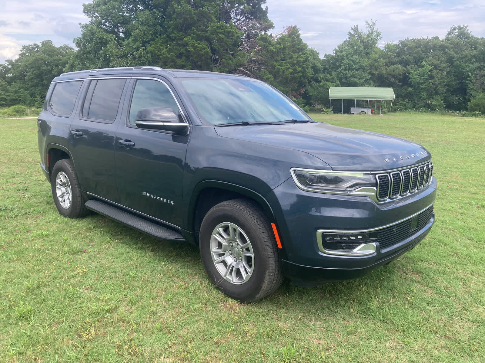 2024 Jeep Wagoneer Base